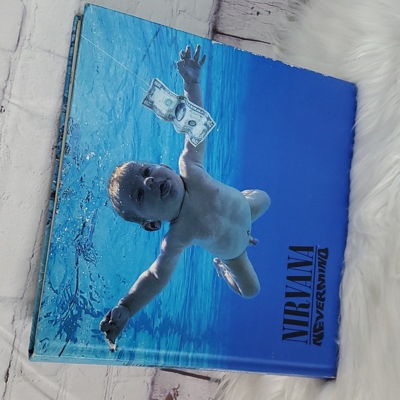 RARE 20th Anniversary Nirvana Nevermind Seattle Grunge Coffee Table Book 12"x12" - Picture 3 of 17